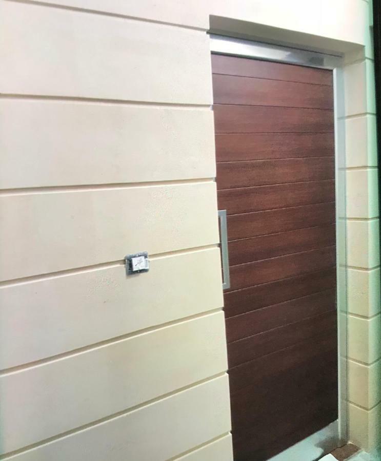 House Don Tonino Apartment เลชเช ภายนอก รูปภาพ
