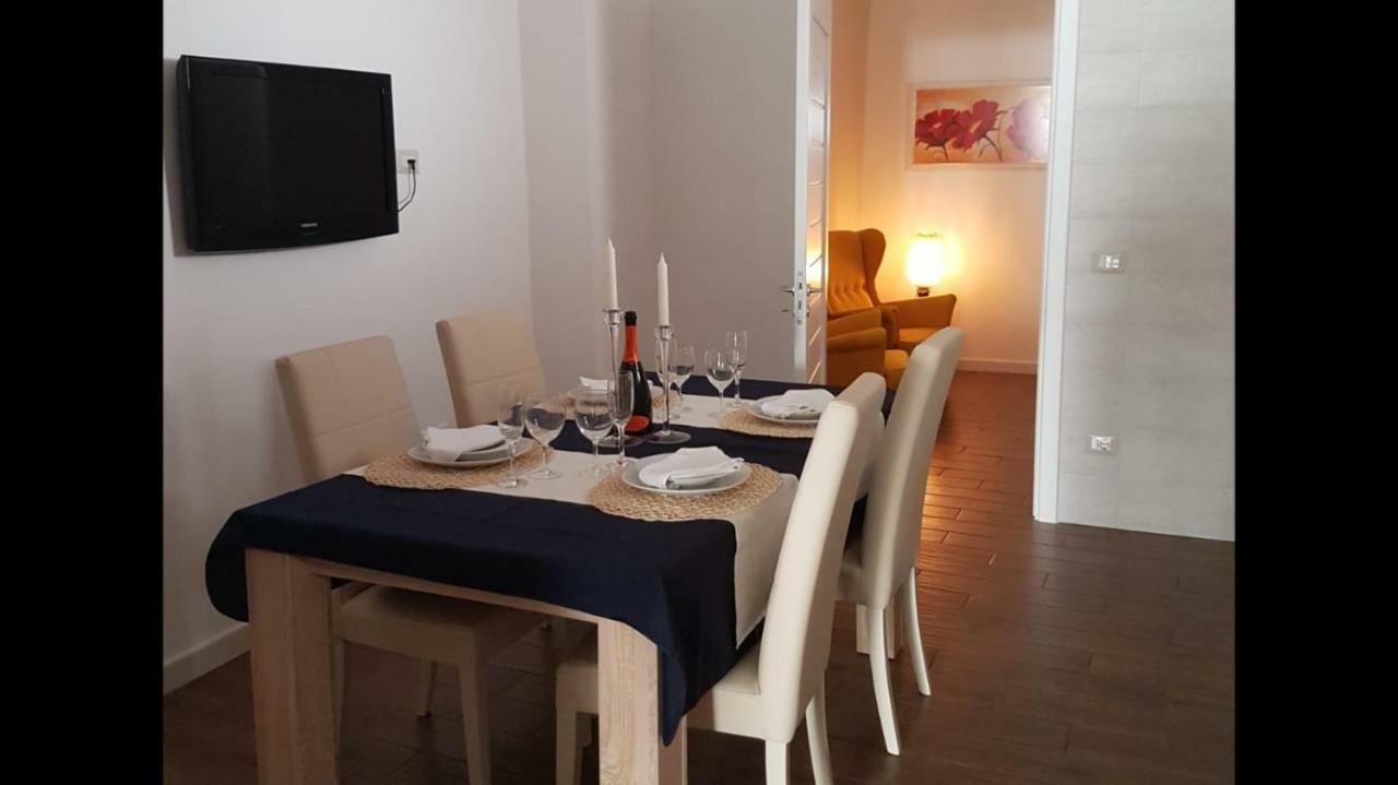 House Don Tonino Apartment เลชเช ภายนอก รูปภาพ