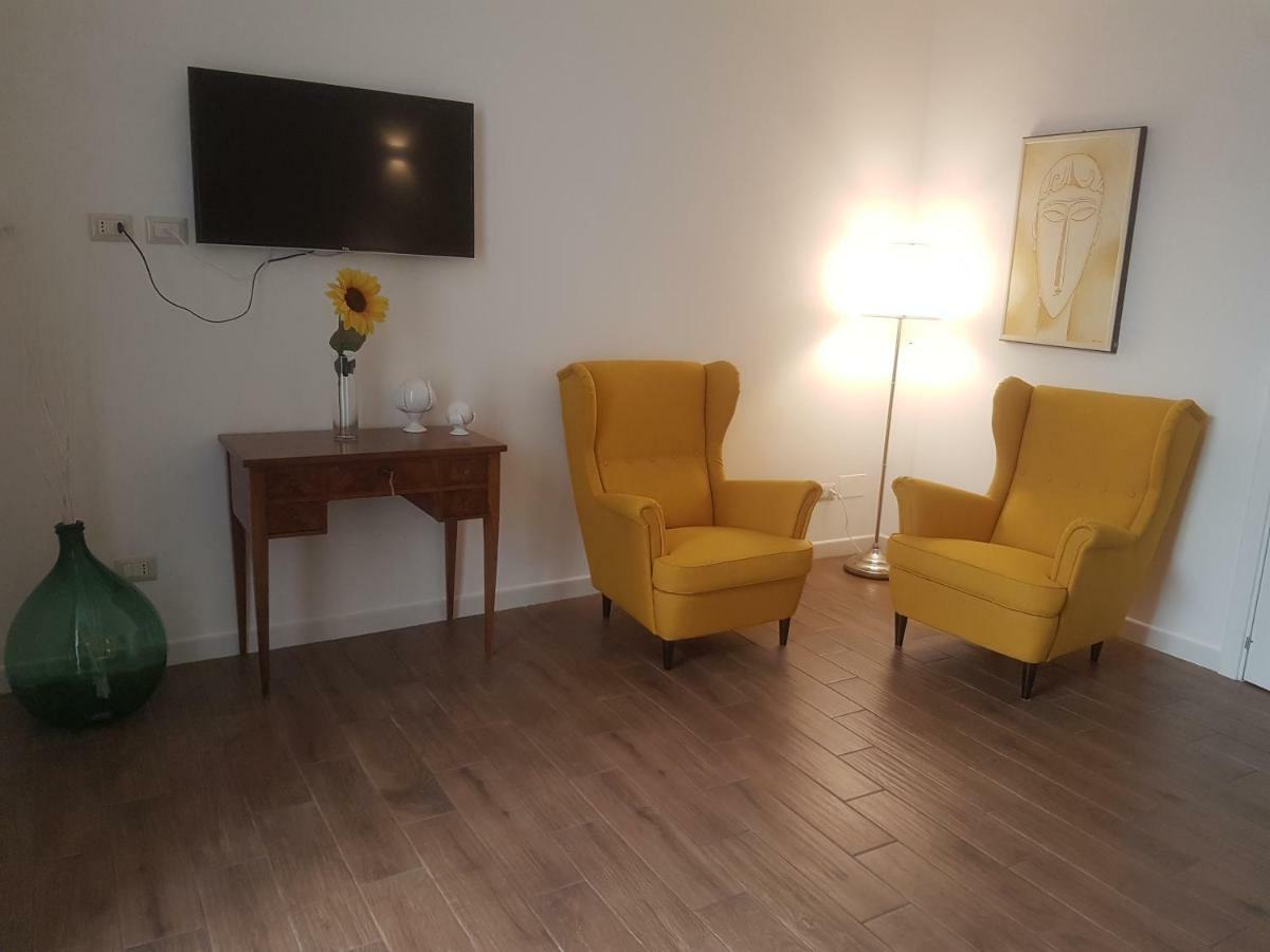 House Don Tonino Apartment เลชเช ภายนอก รูปภาพ